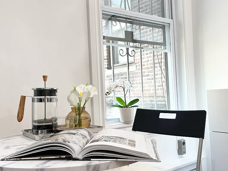 61 Phillips St #2 — Photo 2