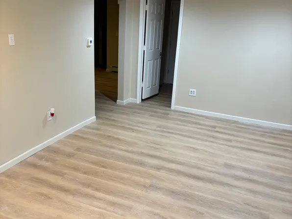 (undisclosed Address), Ronkonkoma, NY 11779