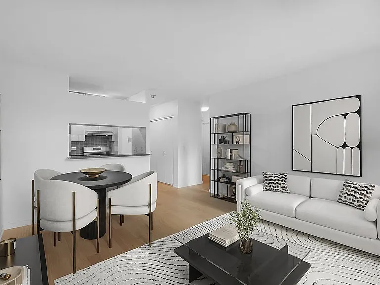 75 W End Ave #P10D — Photo 4