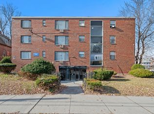 99 Huntington St #206, Hartford, CT 06105