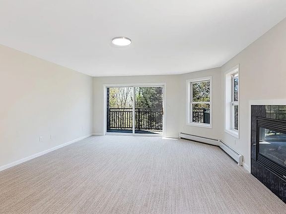 5th image of 111 Claire Point Rd