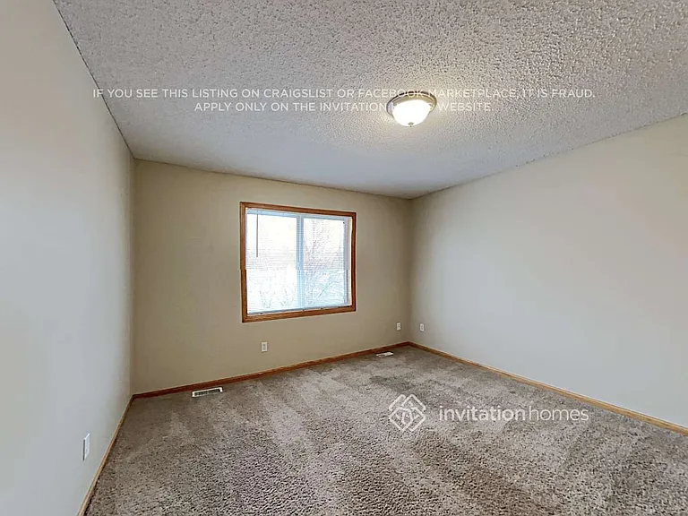 1311 Creekside Dr — Photo 9