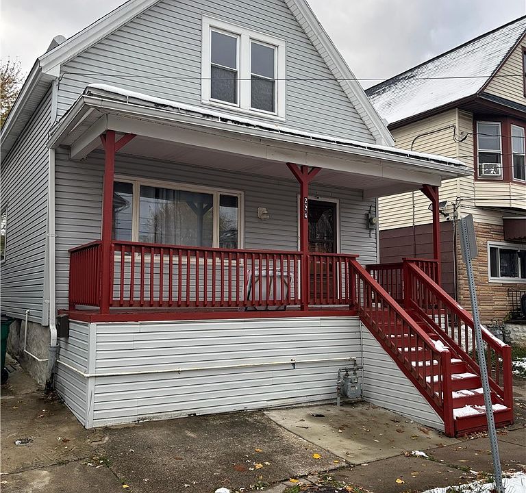 1st image of 224 Longnecker St