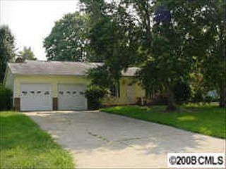 1st image of 11521 Green Willow Ln