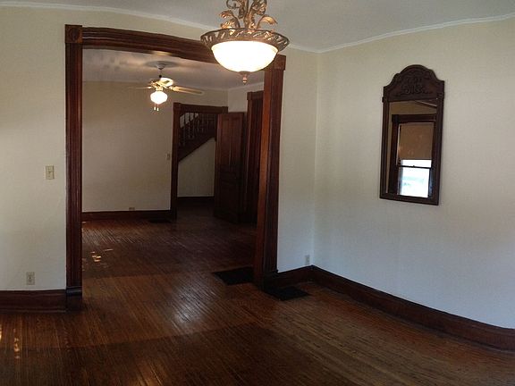 4th image of 1417 Grand Ave