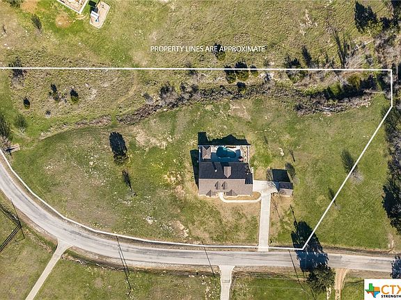 4th image of 1253 Hidden Springs Dr