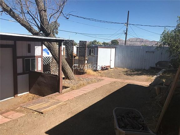 4th image of 2125 Hoyt Ave