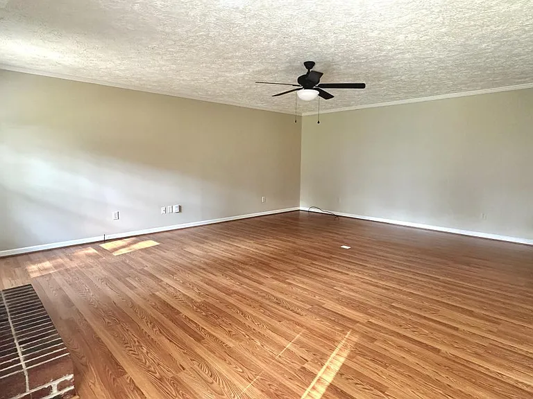 5613 Kingstree Dr — Photo 8