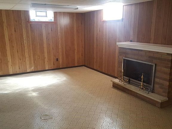 Basement Rec Room