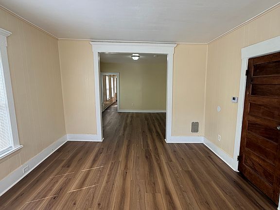 2nd image of 722 Winchester Ave #1