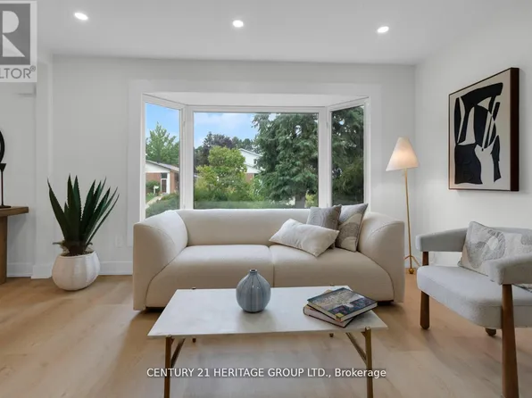 43 Howell Sq, Toronto, ON M1B 1C3