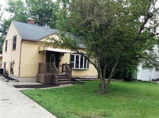 15 Maple Hill Dr, West Carrollton, OH 45449