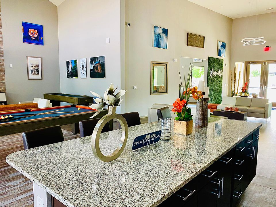 2nd image of 2523 Avenue M #21b8fff87