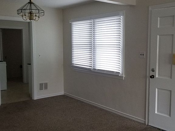 5th image of 712 Kentucky St APT B
