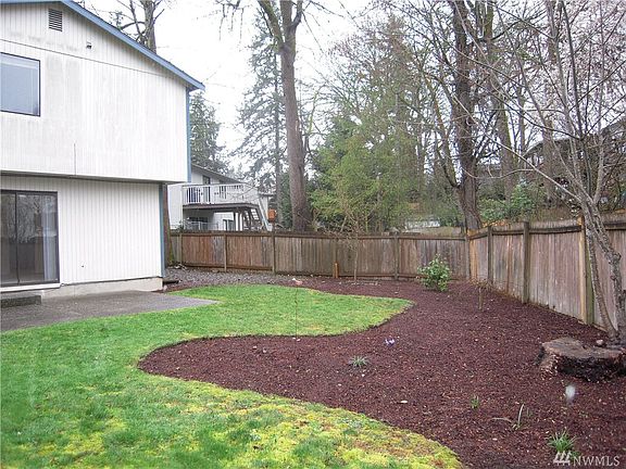4th image of 19823 SE 266th Ct