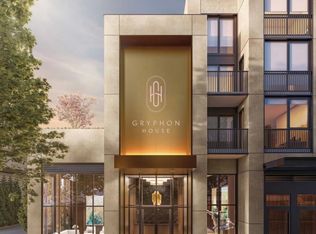 2105 W 46th Ave #509, Vancouver, BC V5Y 2W9