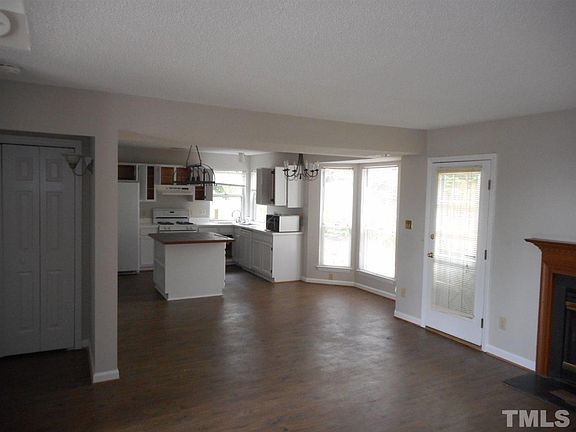 4th image of 5107 Huxey Glenn Ct
