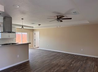 1102 Alamo Ave #B, Modesto, CA 95351