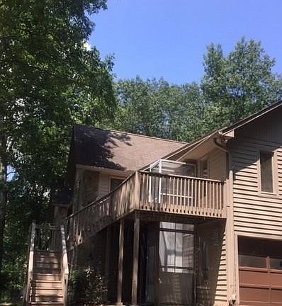2nd image of 101 Cayuse Ct