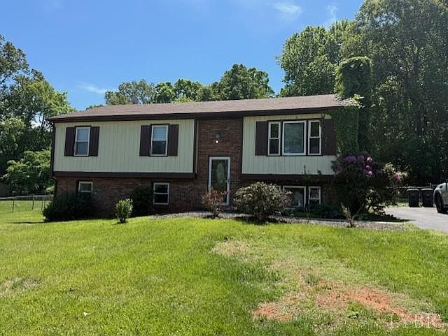 1st image of 113 Hillview Dr