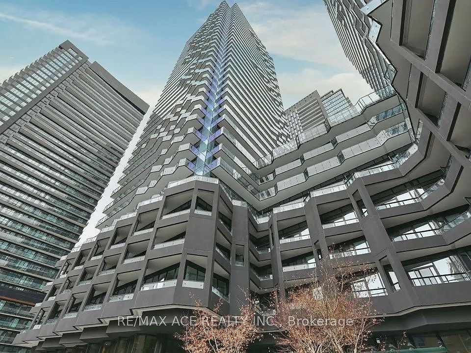 1st image of 110 Broadway Ave #2213