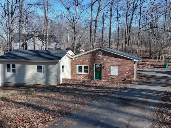 12105 Kahns Rd, Manassas, VA 20112