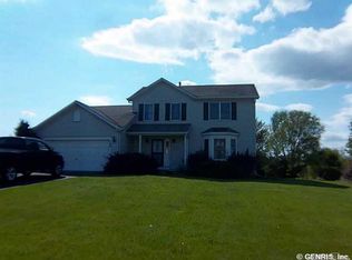180 Alverstone Way, West Henrietta, NY 14586