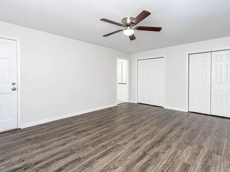 105 Mountain View Dr — Photo 9