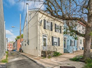 140 Gay St, Philadelphia, PA 19127