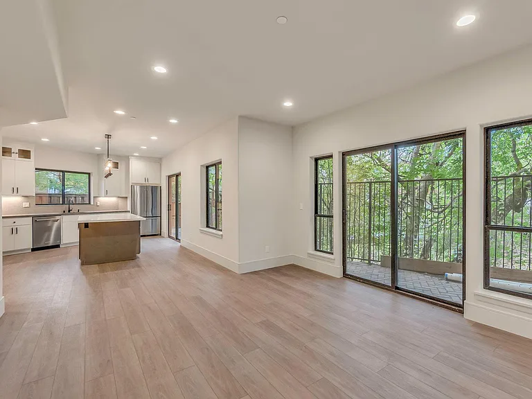 1229 Lincoln Ave #101 — Photo 6