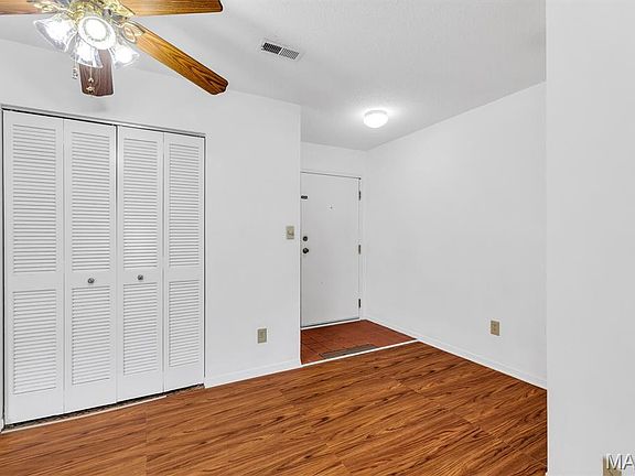 3rd image of 1514 Summer Run Dr Unit 308