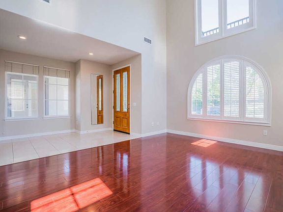 5th image of 1385 White Feather Ct
