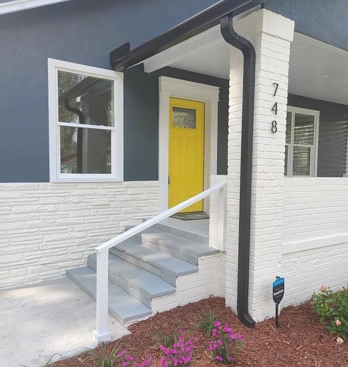 1st image of 748 MACKINAW Street