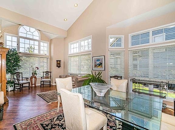5th image of 867 Island Ct