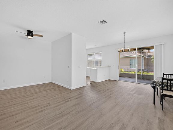 3rd image of 9801 SW Glenbrook Drive