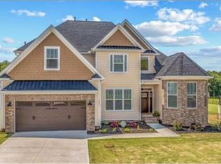 203 Montview Cir, Greenville, SC 29617