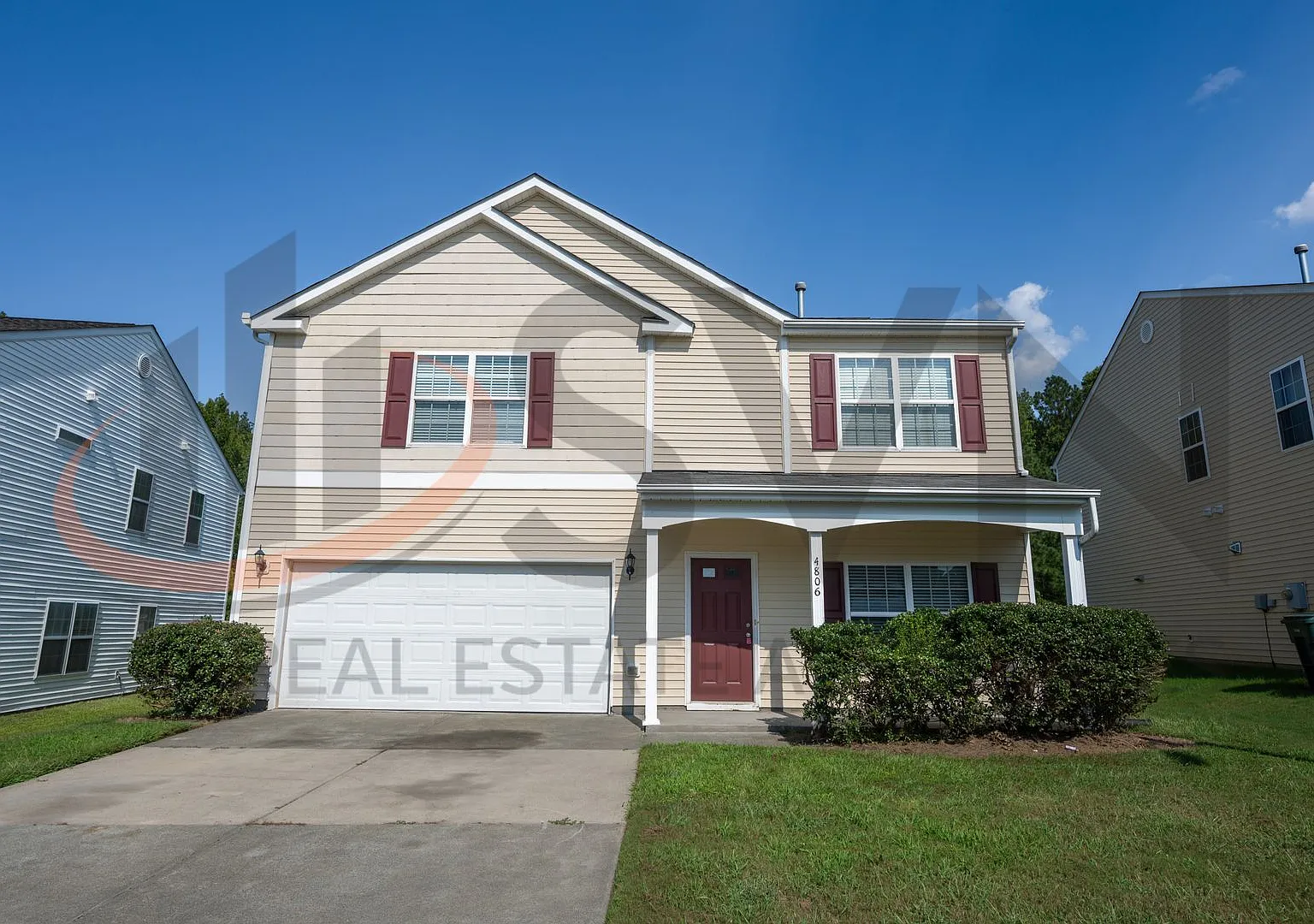 Spacious 4 Bedroom Home with Two-Car Garage in Swann's Mill Community — Photo 1