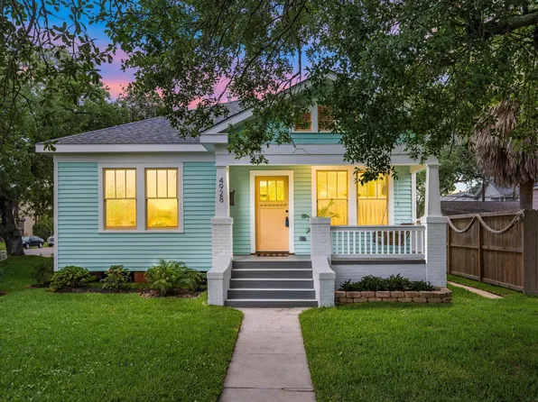 4928 Avenue R, Galveston, TX 77551