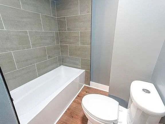 5th image of 3341 Prospect St #B