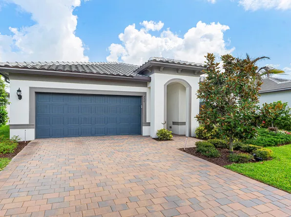 770 SE Courances Drive, Port St Lucie, FL 34984