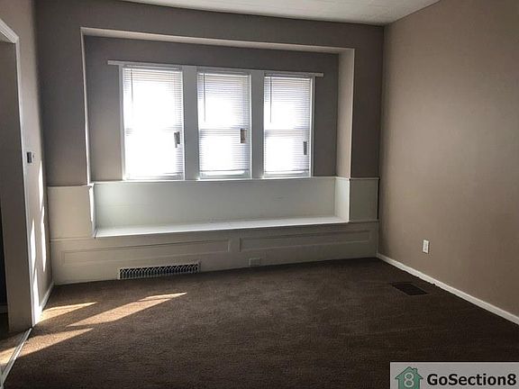 4th image of 2817 Indianapolis Ave