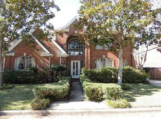 1323 W Forest Dr, Houston, TX 77043