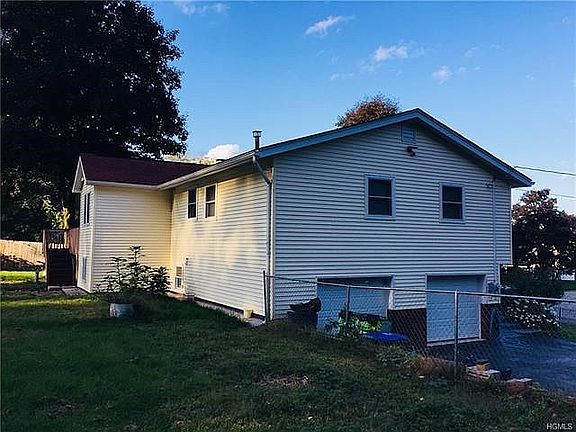 4th image of 20 Lee Ave