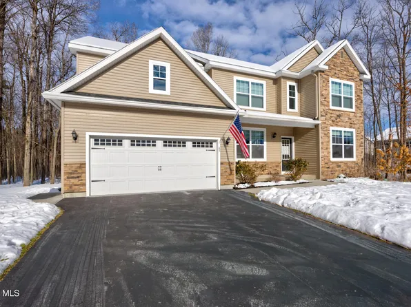 48 Timber Creek Drive, Ballston Lake, NY 12019