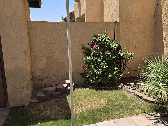 5th image of 651 E 24th St APT 11