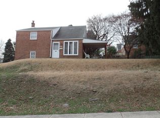 8580 Glen Campbell Rd, Philadelphia, PA 19128