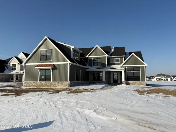 502 Cathedral Ct, Perrysburg, OH 43551