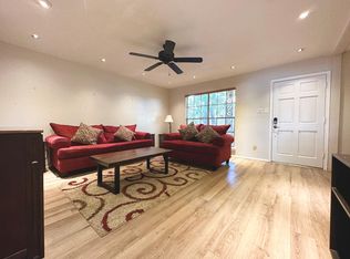 3224 Timmons Ln APT 154, Houston, TX 77027