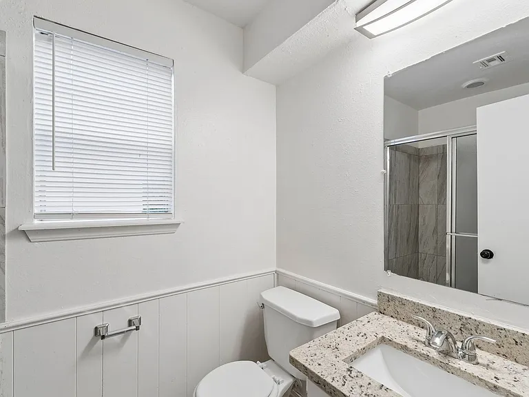8514 Candlewood Dr — Photo 31