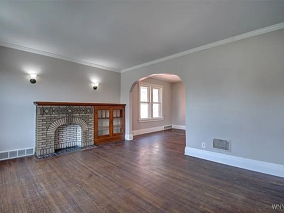 2nd image of 149 Hampshire St Unit 2